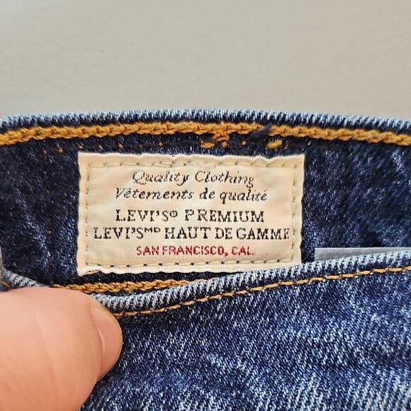 Levi's 501 Blue Distressed Denim Button Fly 32" Waist Jean Shorts - Picture 8 of 13